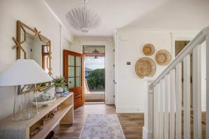 Fallback Position - Luxury Vacation Rental on Fripp Island - Private Pool and Putting Green