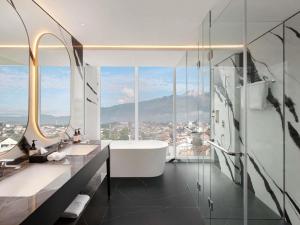 Mercure Garut City Center