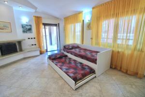 Large apartment with terrace AC e WiFi