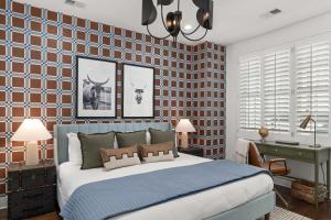 The Ridgeline - New Rooftop Retreat Near The Gulch