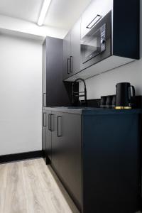 The City Studio Apartments Cardiff City Centre 1BR 10 Min Walk to Centre