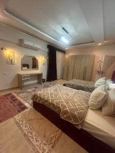 Comfortable Hotel Room in Prime Central Location