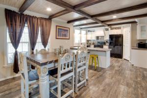 Steps to WES Arena: Pet-Friendly Cabin w Deck!