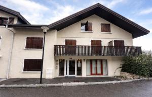 2-room apartment with breathtaking views of Lake Geneva