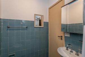 Gloria: Metro, AC e Pet Friendly, 4 Hospedes
