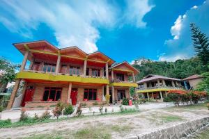 Doni Guest House by Staigo