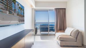One 1706- Penthouse - State-of-the-Art Beachfront Escape Along the Sea of Cortez