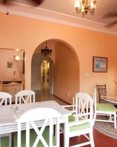 Summerhill Villa 9BR Montego Bay Retreat