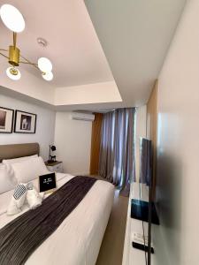Calvins Place Azure North Staycation