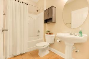 Barefoot Golf Trip Headquarters by Wavecrest Beach Vacations