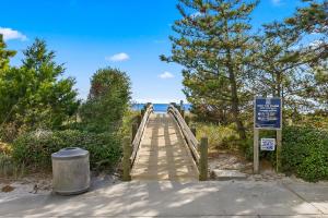 Tilghman Beach & Racquet Club #109