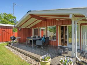 Holiday Home Kaarle - 400m to the fjord by Interhome