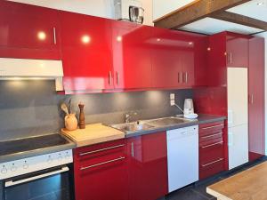 Apartment Le Sporting by Interhome