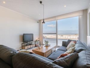 Apartment Trondjhem with seaview by Interhome