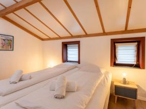 Holiday Home Strandhuis with parking by Interhome