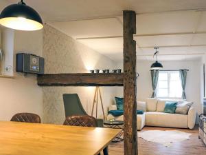 Apartment Das königliche Quartier by Interhome
