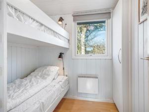 Holiday Home Galmand - 75m to the fjord by Interhome