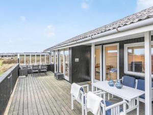 Holiday Home Alvia - 250m from the sea by Interhome