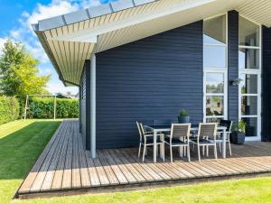 Holiday Home Mildred - 400m from the sea by Interhome
