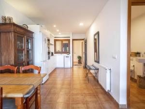 Apartment Vista Mar i Muntanya by Interhome