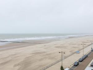 Twins - 0503 + park. 10