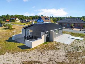 Holiday Home Edy - 75m from the sea by Interhome