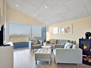 Holiday Home Edy - 75m from the sea by Interhome