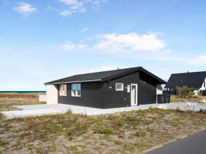 Holiday Home Edy - 75m from the sea by Interhome