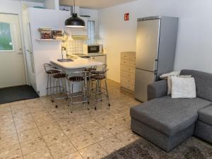 Holiday Home Korpilammenhuvilat 7a by Interhome