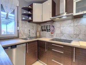 Apartment L&V by Interhome