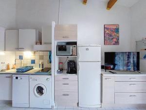 Holiday Home Les Ondines 1-2 by Interhome