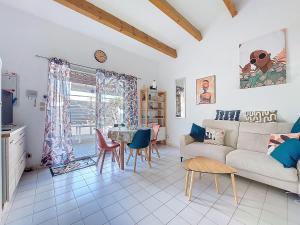 Holiday Home Les Ondines 1-2 by Interhome