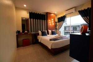 Calypso Patong Hotel