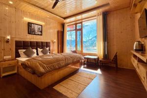 Ekaant Stays - Manali