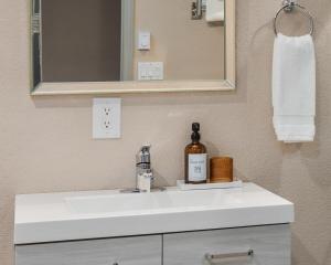 Oceanfront Olympic National Park Hot Tub Game Rm