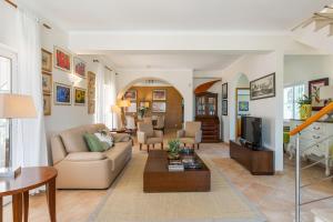 Monte Da Poupa - 7 bedroom villa - Sleeps 15