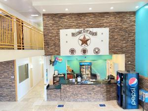 Alien Residence Inn