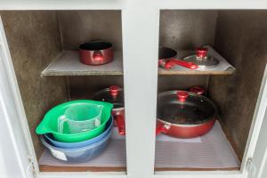 Skyline Loft with 2 Balconies and 5 min to Love Field