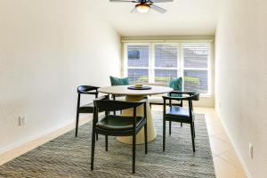 Pool, Spa and Lanai Upscale Retreat in Fort Myers!