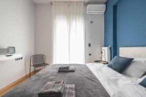 Designer Modern Apartment at Thissio-Acropolis