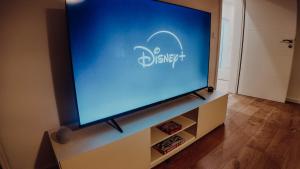 Premium 3BR Apartment, Stunning Views Overlooking the Central Station