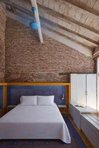 NOK Award Winning 4BR Villa wih pool at Getsemani