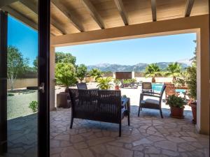 Holiday Home Pleasant rustikales Landhaus by Interhome