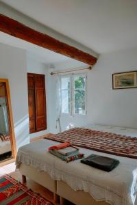 Holiday Home Haus mit Charme Landschaft von Aix by Interhome