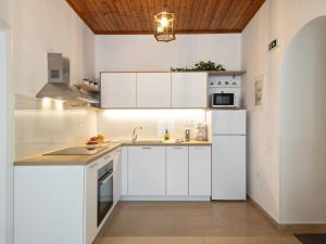 Apartment Zwei-Zimmer-Wohnung mit atemberaubender Aussicht by Interhome