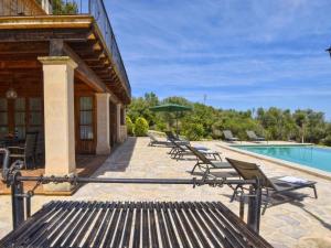 Holiday Home Ferienvilla mit Garten- Grill und Terrasse by Interhome