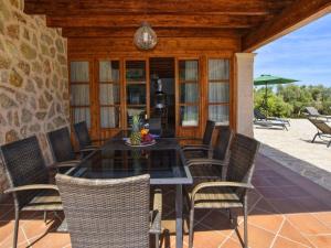 Holiday Home Ferienvilla mit Garten- Grill und Terrasse by Interhome