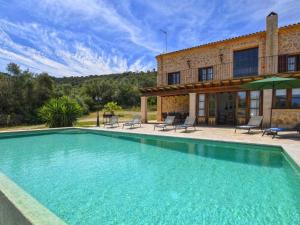 Holiday Home Ferienvilla mit Garten- Grill und Terrasse by Interhome