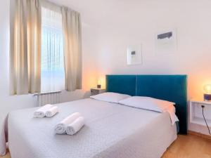 Apartment ELIO 7 by Interhome