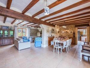 Holiday Home Ferienvilla Rafalet by Interhome